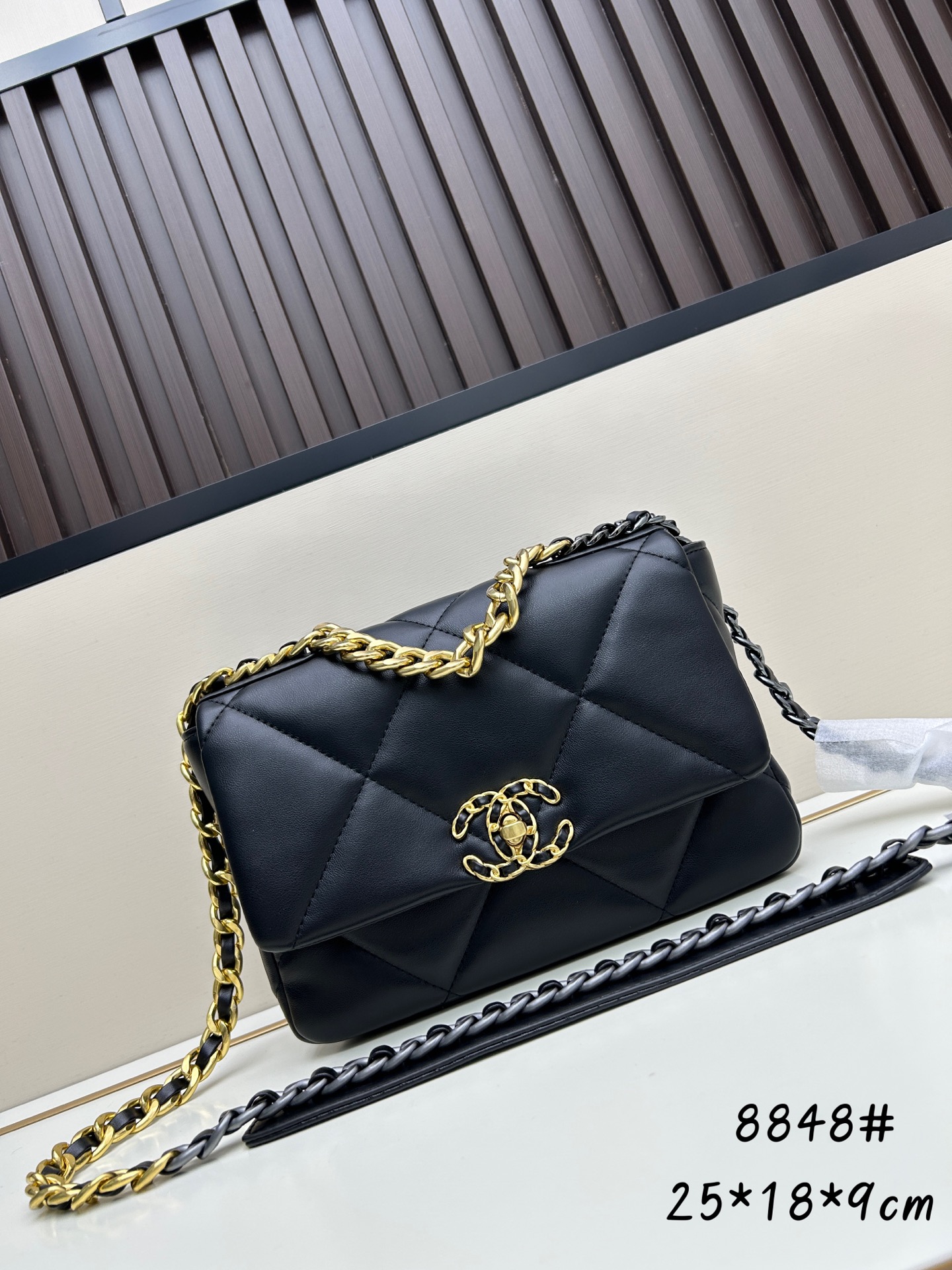 CHANEL一比一黑色絎縫大鏈條包復古金屬肩背包25cm挺括百搭款｜歐美奢侈品精品推薦