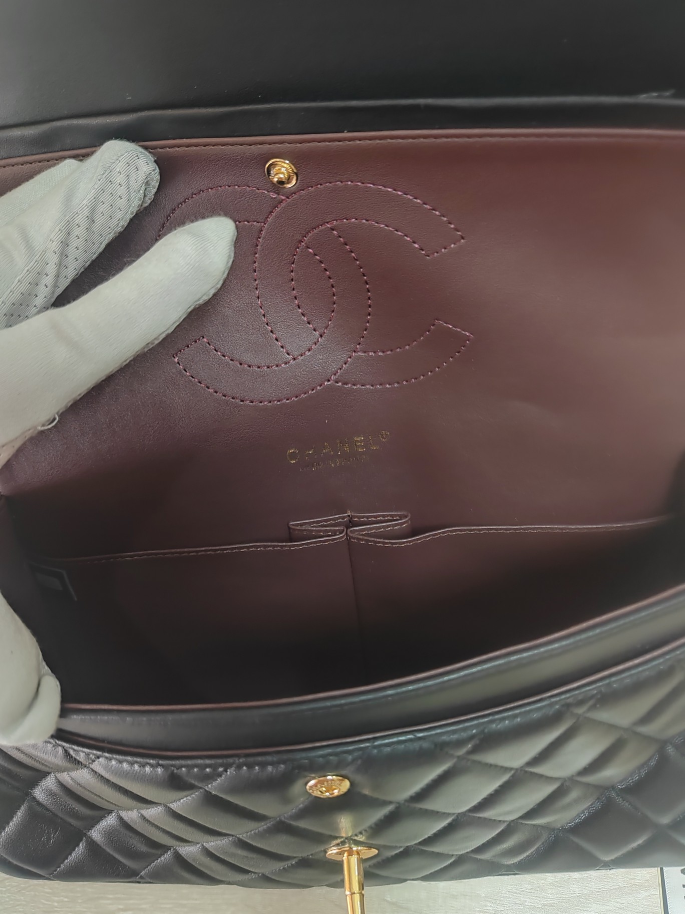 CHANEL 原單黑色羊皮金扣菱格包 經典優雅氣質款｜歐美奢侈品精品推薦