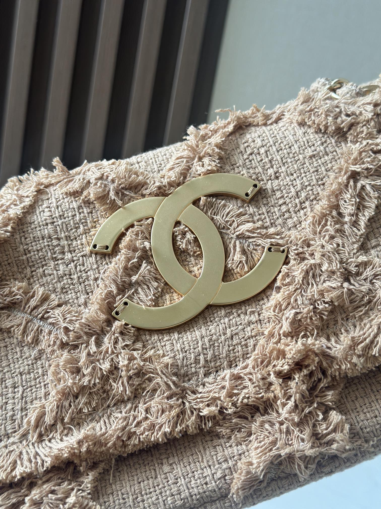 CHANEL 精品仿製流蘇編織口蓋包 大雙C扣 自然亞麻色夏日輕盈款｜歐美奢侈品精品推薦