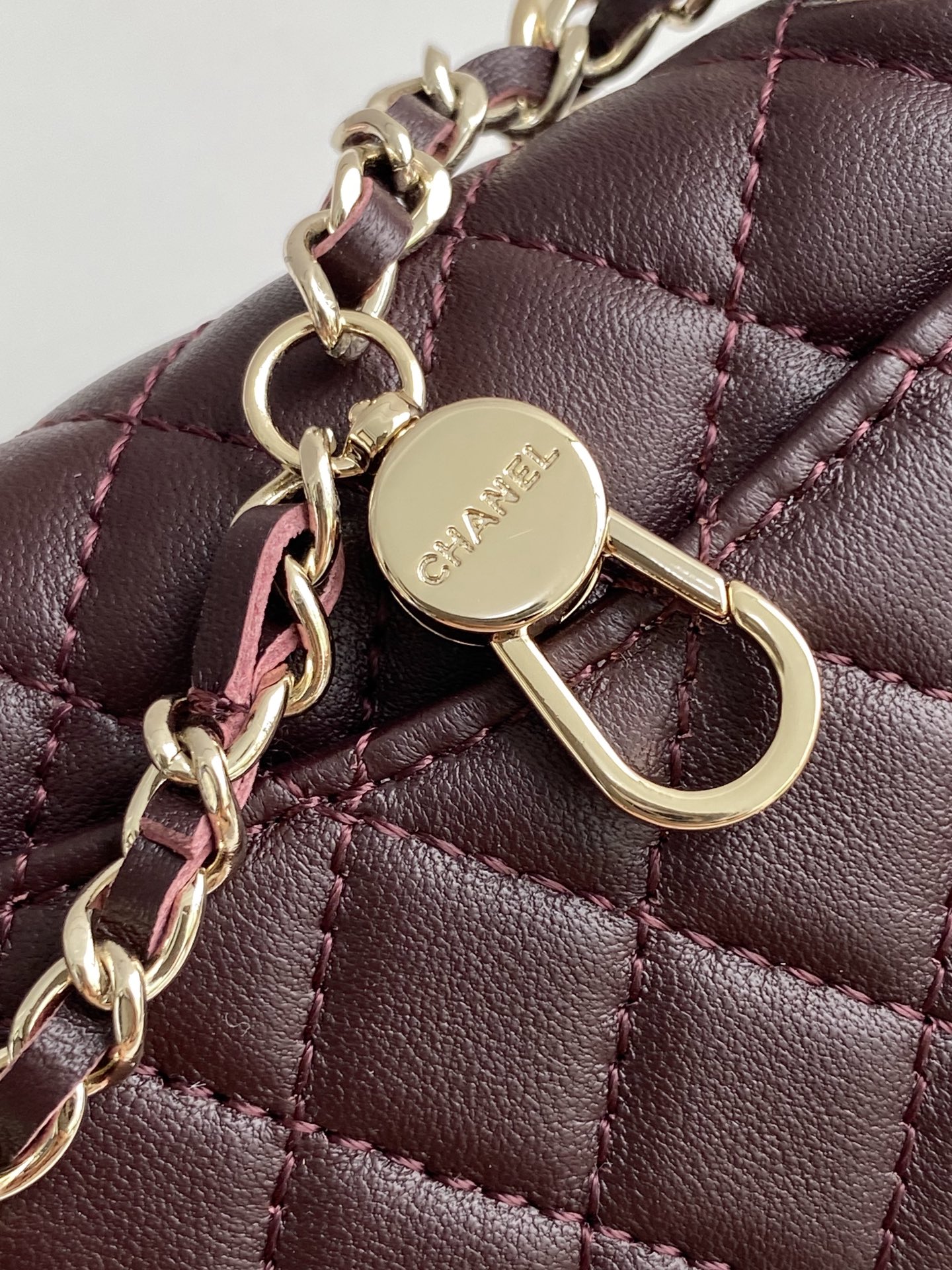 CHANEL 高仿 Classic Flap 經典口蓋包 酒紅小香風鏈條款｜歐美奢侈品精品推薦