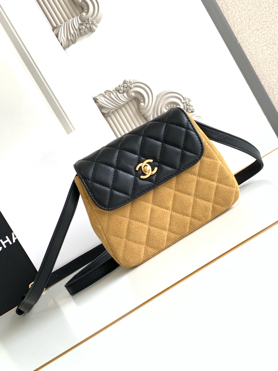 CHANEL 高仿 拼接斜背小包 菱格紋金扣 經典時尚款｜歐美奢侈品精品推薦