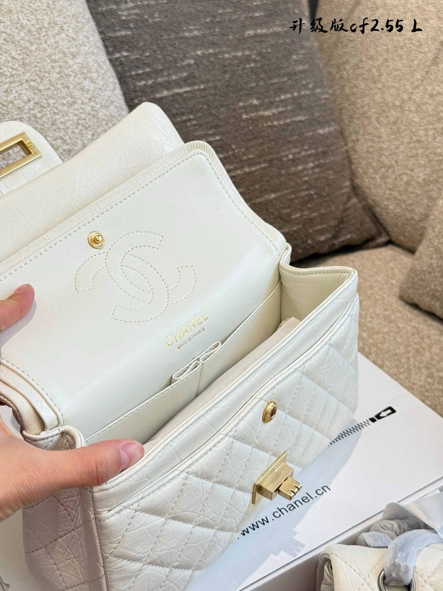 Chanel 高仿白色羊皮 2.55 升級款菱格鏈條包｜歐美奢侈品精品推薦