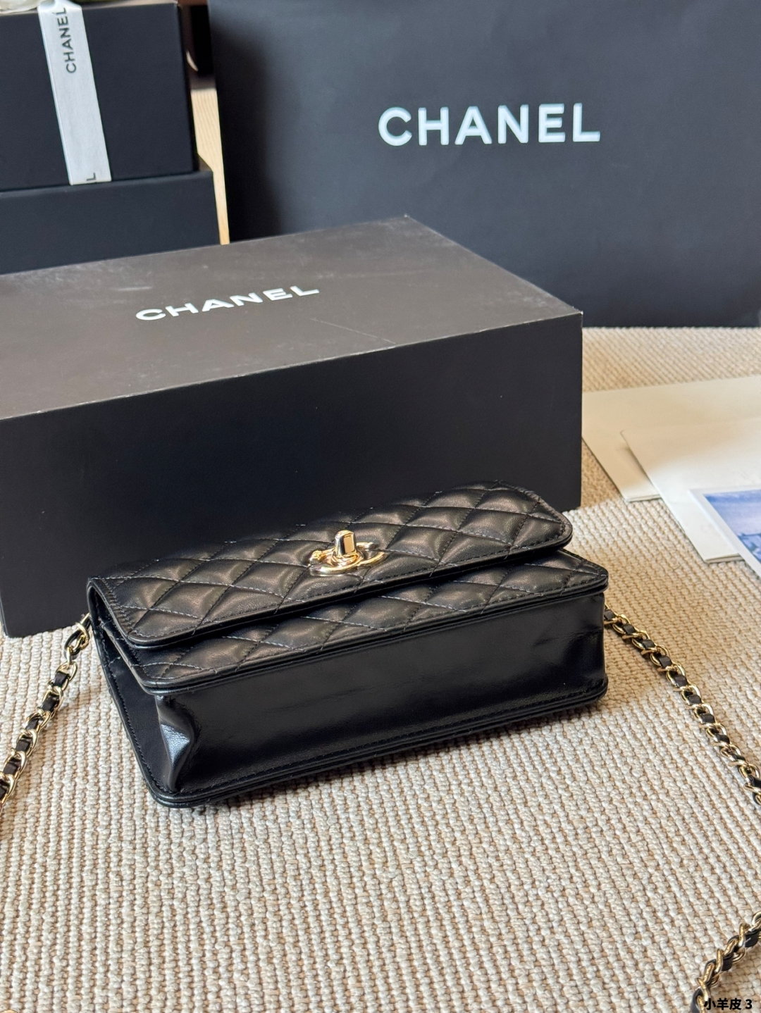 Chanel 高仿黑色小羊皮掛飾鏈條迷你單肩包｜歐美奢侈品精品推薦