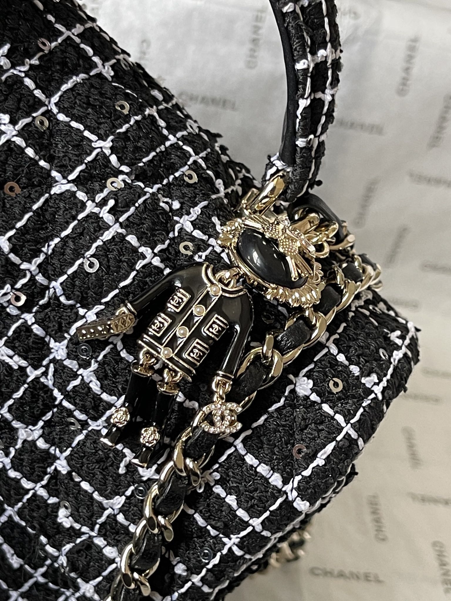 Chanel 高仿黑白格紋花呢手提鏈條包｜歐美奢侈品精品推薦