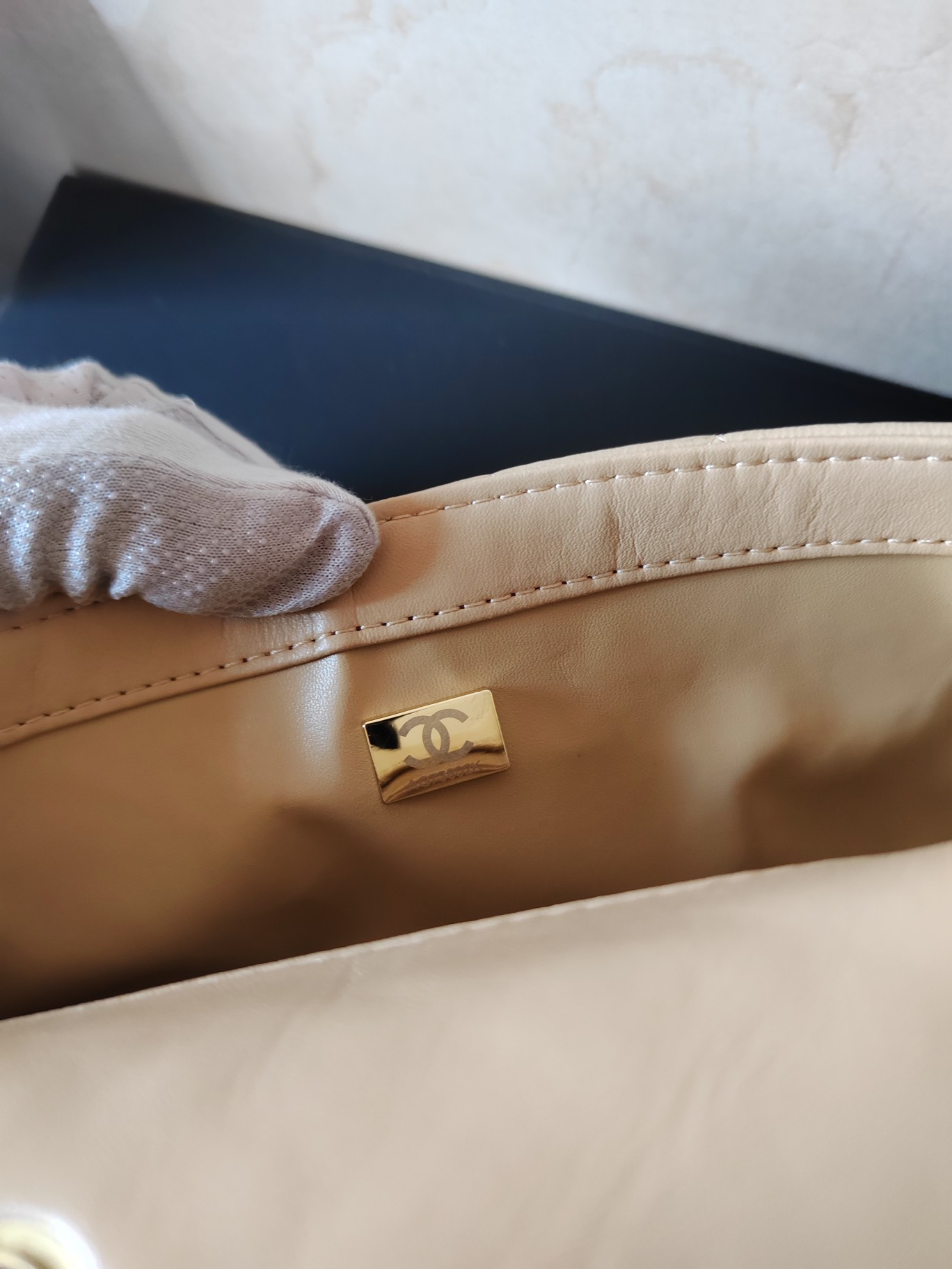 CHANEL 高仿香檳米色菱格鏈條單肩包 經典雙C復古氣質款｜歐美奢侈品精品推薦