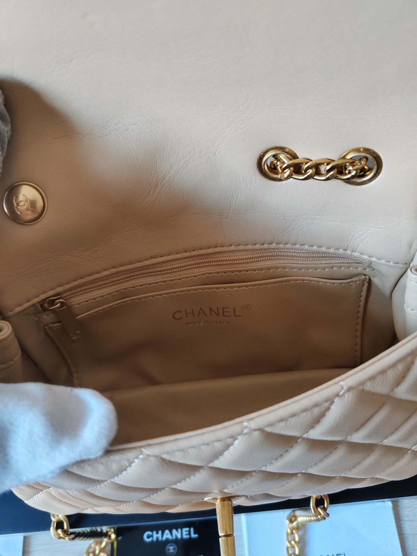 CHANEL 高仿香檳米色菱格鏈條單肩包 經典雙C復古氣質款｜歐美奢侈品精品推薦