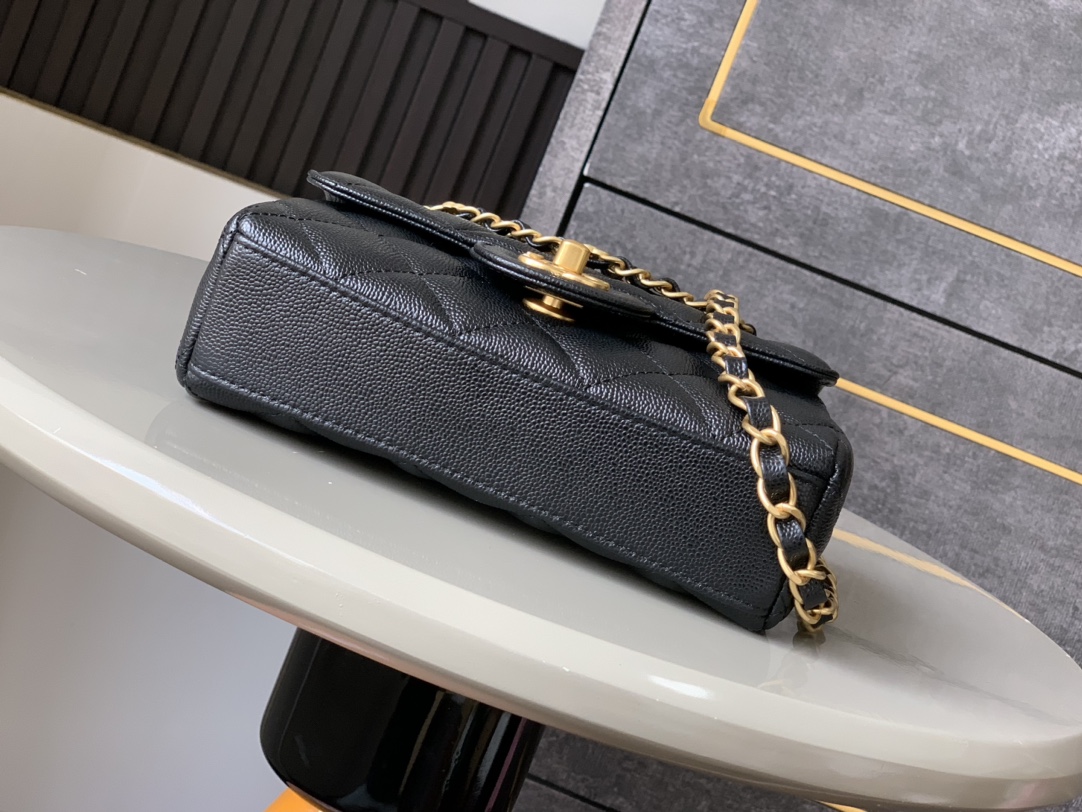 CHANEL 高仿經典方形鏈條包 黑色金扣小牛皮肩背包｜歐美奢侈品精品推薦