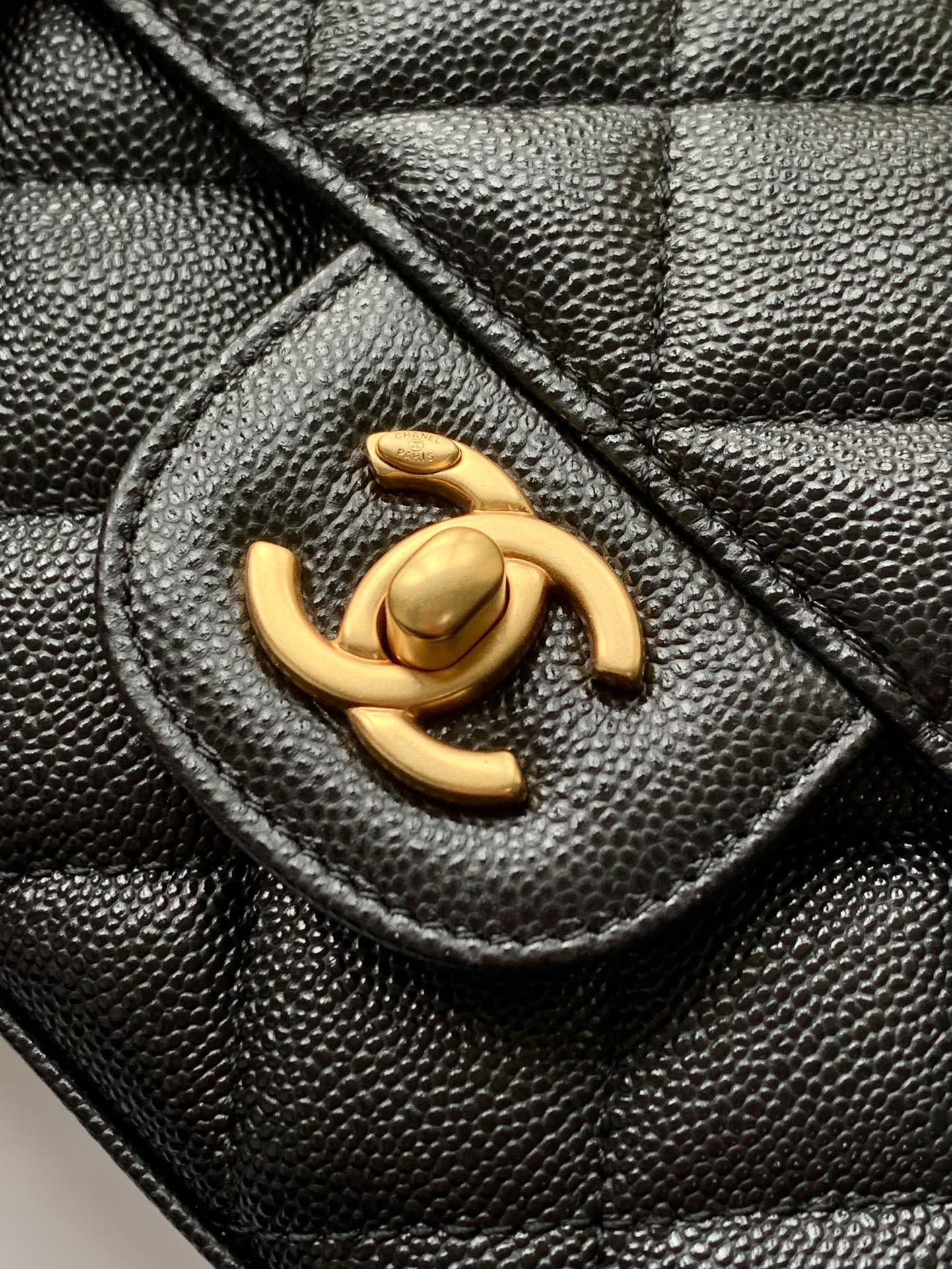 CHANEL 高仿經典方形鏈條包 黑色金扣小牛皮肩背包｜歐美奢侈品精品推薦