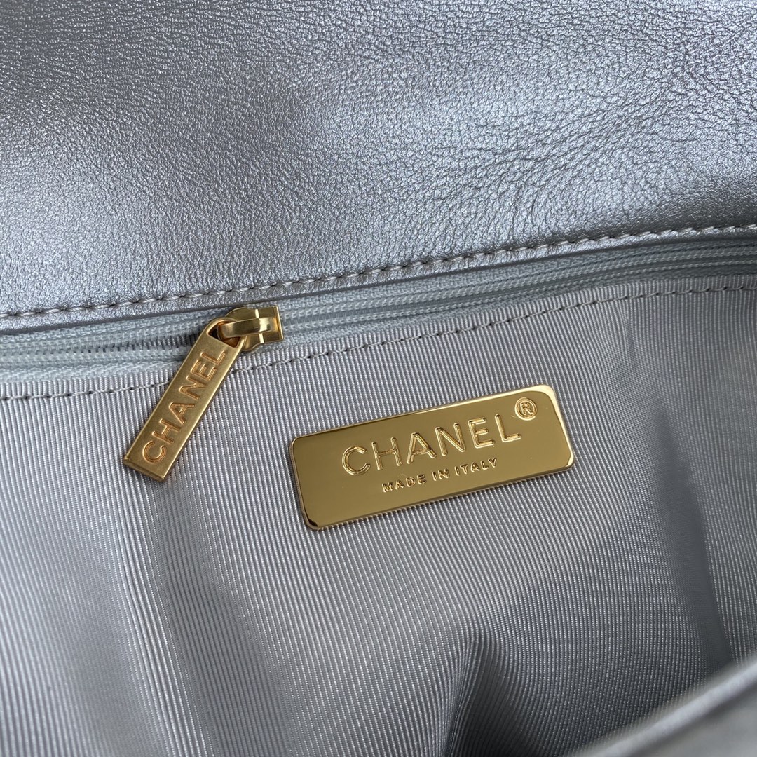 CHANEL 一比一 19 系列銀灰羊皮菱格鏈條包 典雅氣質款｜歐美奢侈品精品推薦