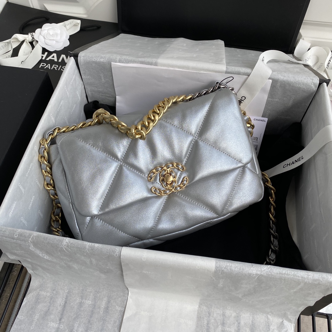CHANEL 一比一 19 系列銀灰羊皮菱格鏈條包 典雅氣質款｜歐美奢侈品精品推薦