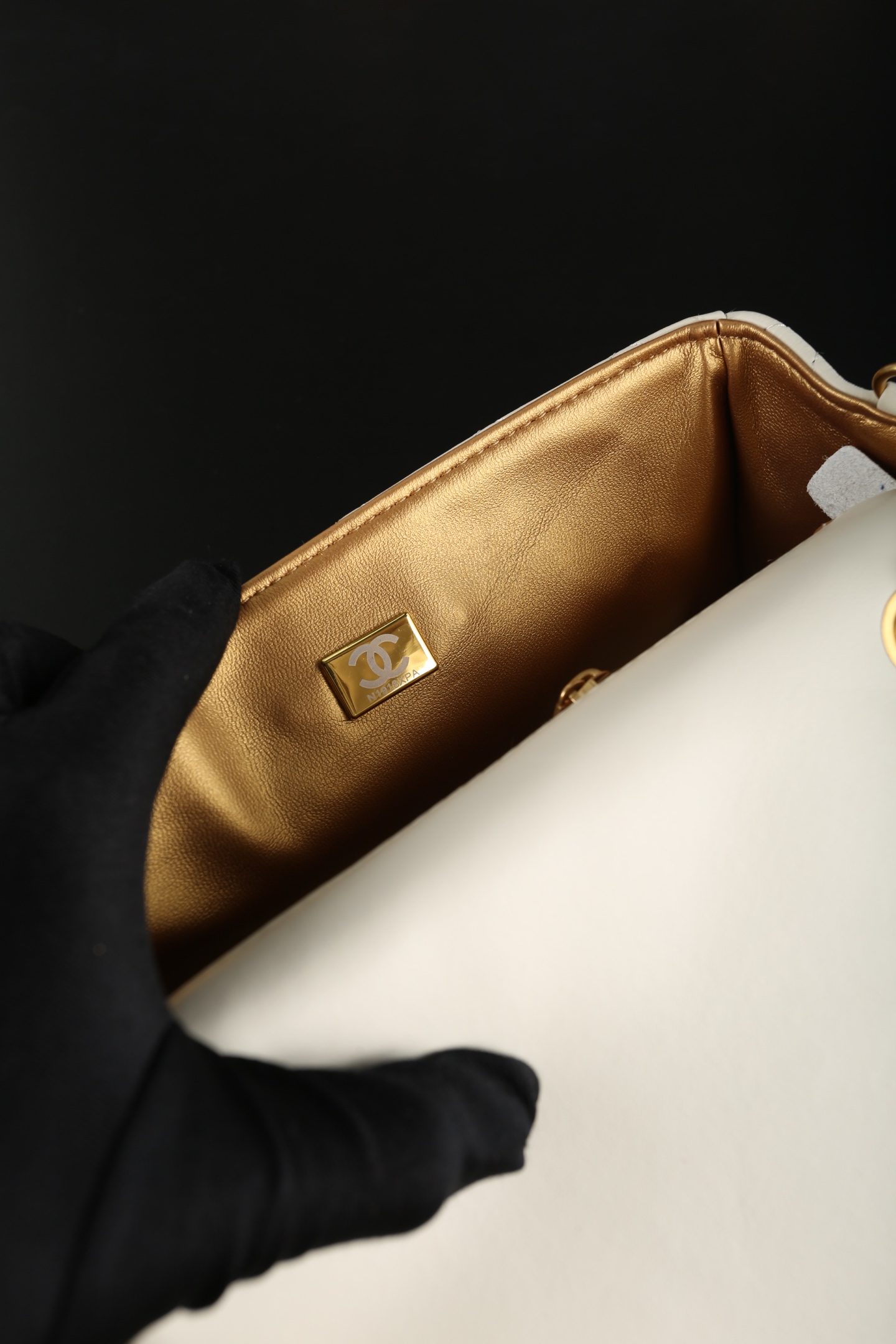 CHANEL 精品仿製CF小金球鏈條包 白色菱格迷你款斜背包｜歐美奢侈品精品推薦