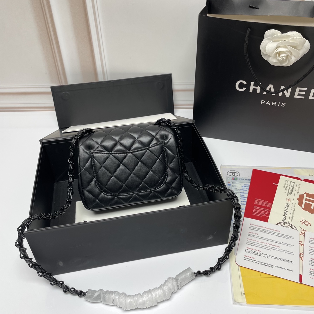CHANEL 高仿全黑鏈條迷你翻蓋包 黑色小羊皮肩背斜背包｜歐美奢侈品精品推薦