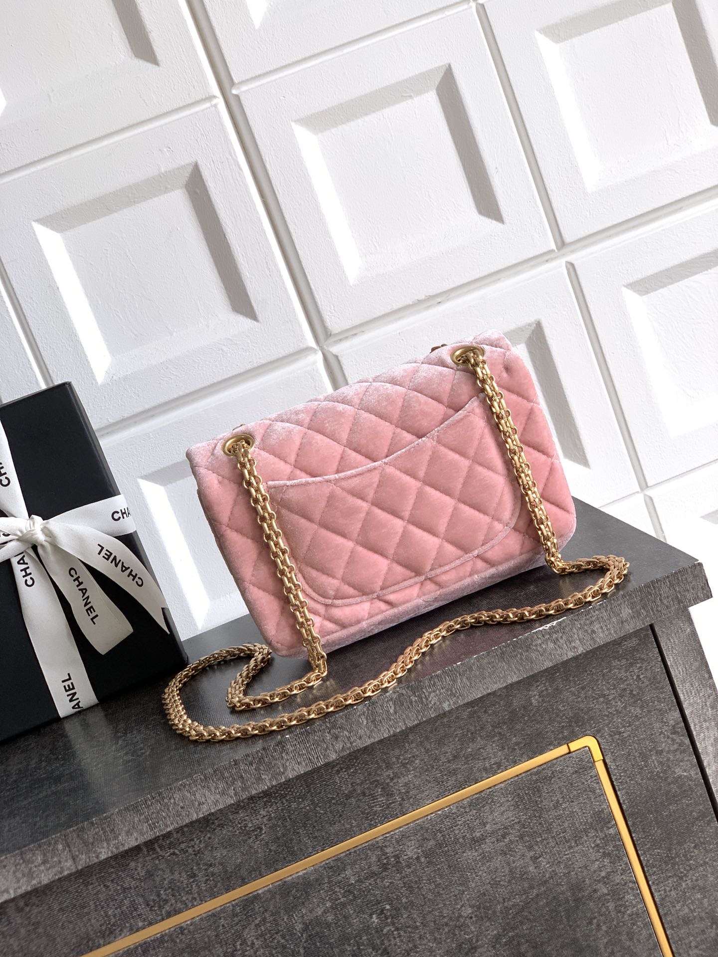 CHANEL 原單 粉色天鵝絨復古菱格鏈條包 甜美優雅款｜歐美奢侈品精品推薦