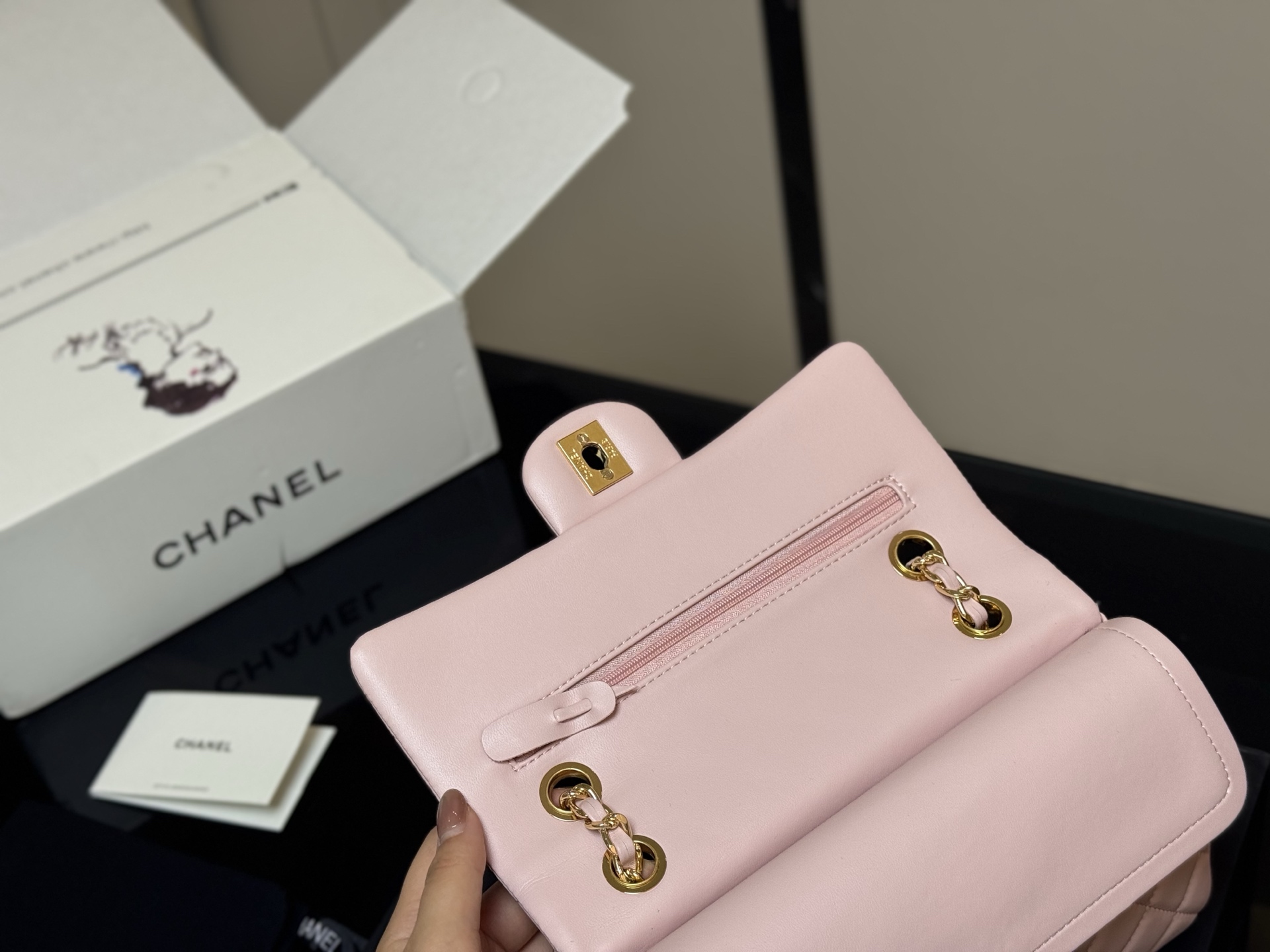 CHANEL 一比一粉色羊皮鏈條包 甜美氣質款｜歐美奢侈品精品推薦