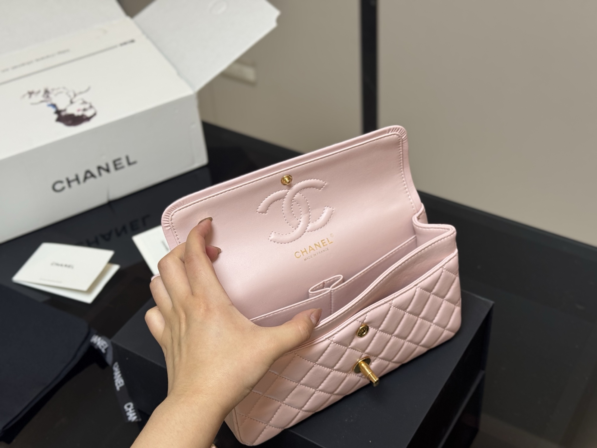 CHANEL 一比一粉色羊皮鏈條包 甜美氣質款｜歐美奢侈品精品推薦
