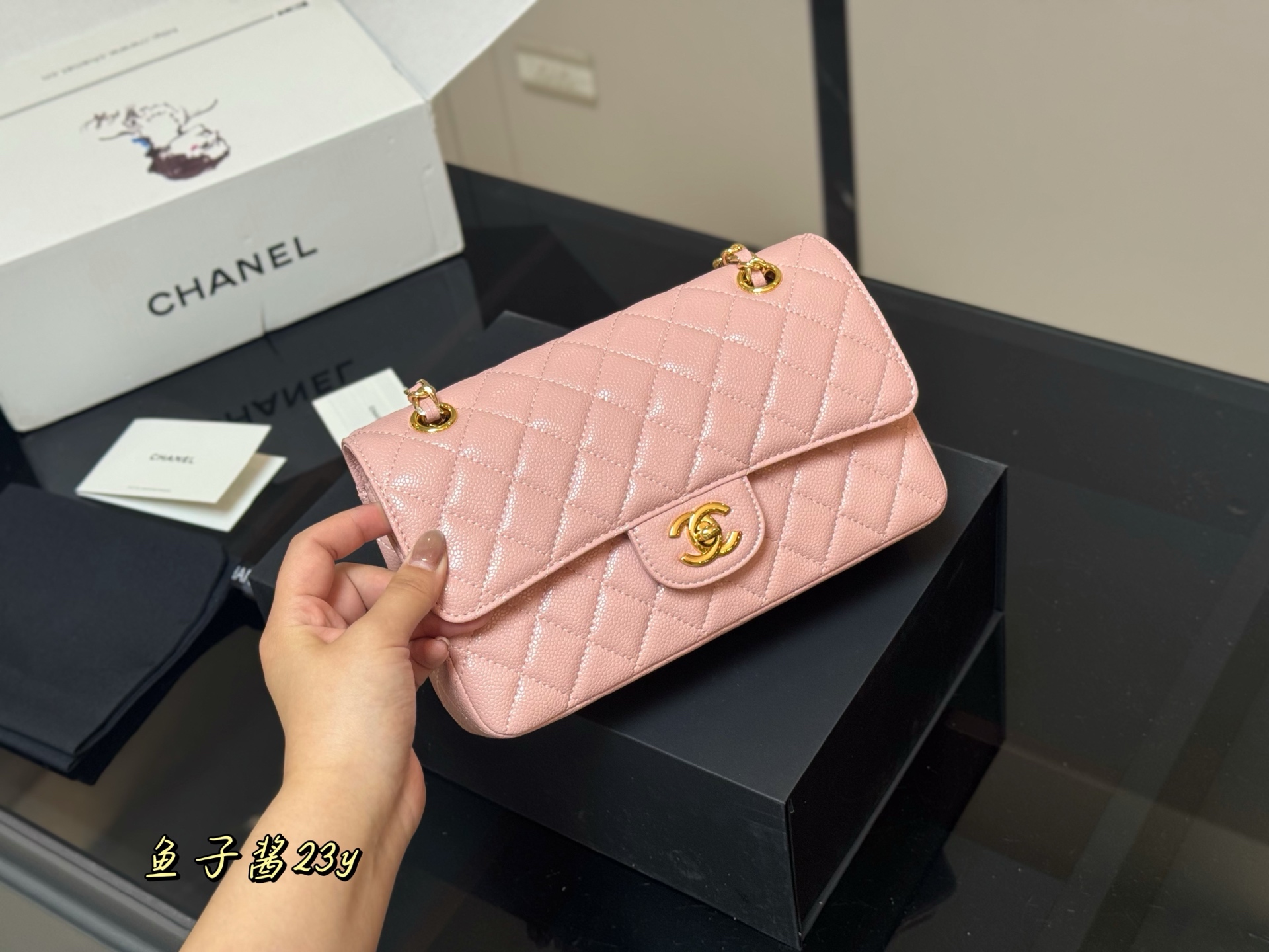 CHANEL 精品仿製粉色魚子醬皮鏈條包 經典質感款｜歐美奢侈品精品推薦