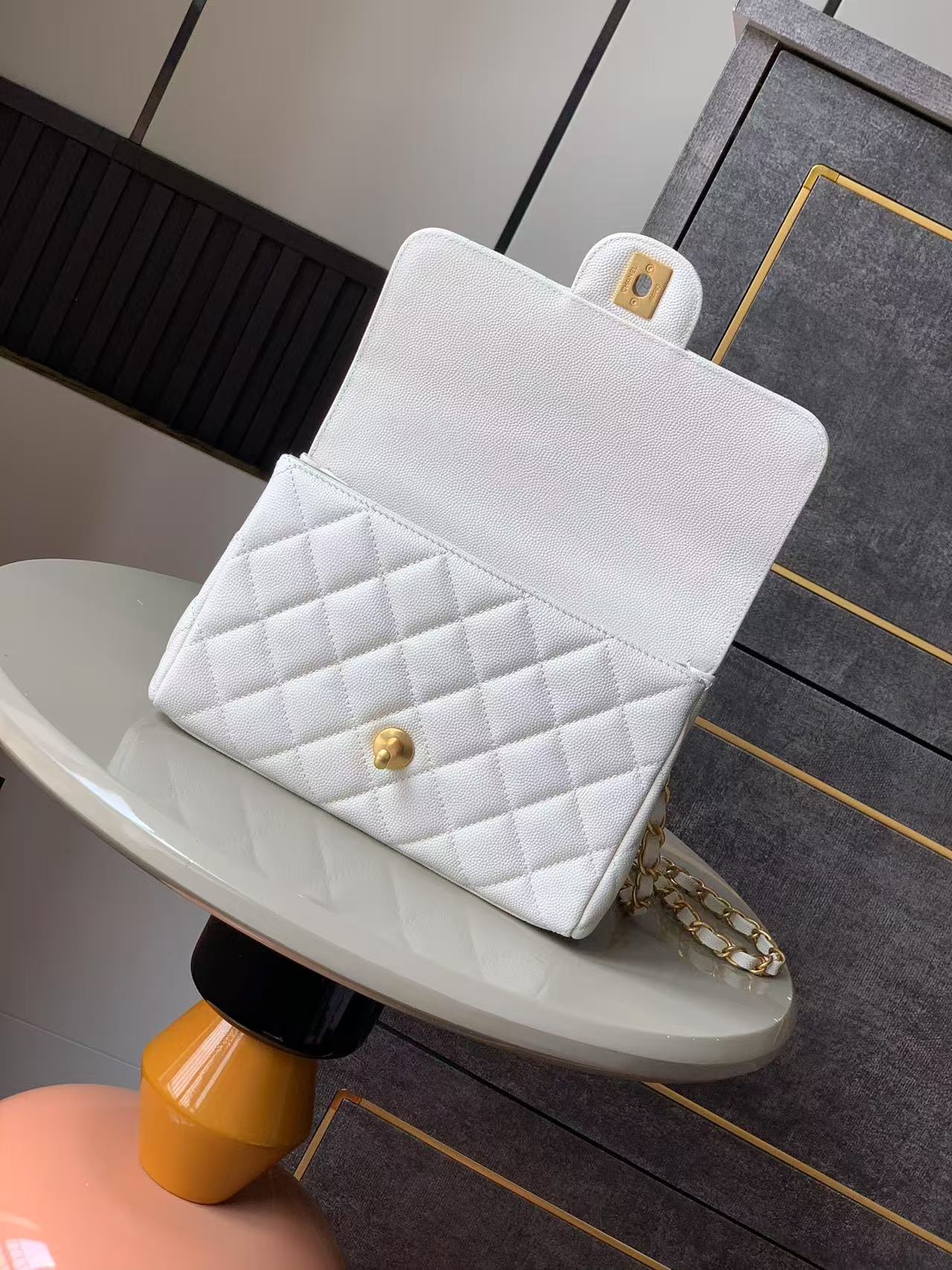 CHANEL 原單白色迷你鏈條包 優雅百搭款｜歐美奢侈品精品推薦