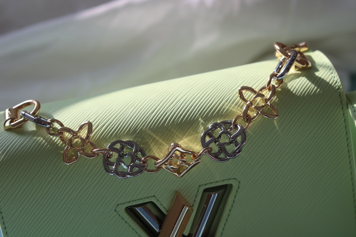 LV一比一Twist 22773綠色Epi壓紋女款肩背包精品鏈條設計｜歐美奢侈品精品推薦