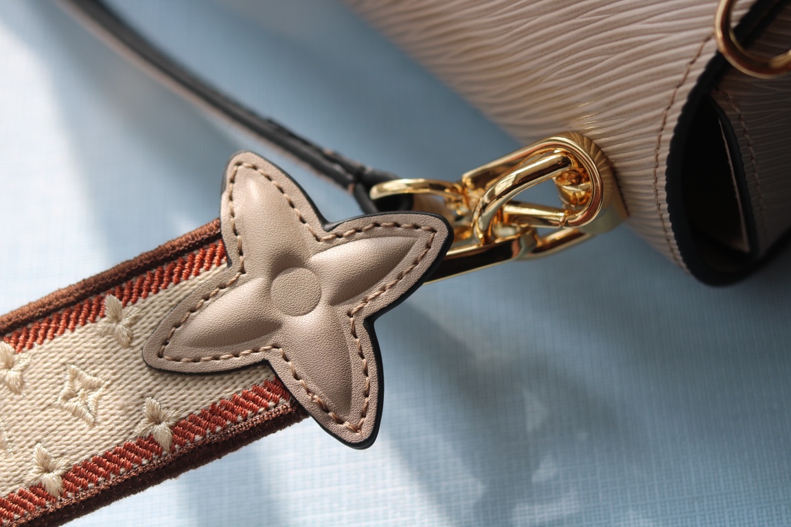 LV高仿Twist 50352灰色Epi皮革寬肩帶包時尚百搭款｜歐美奢侈品精品推薦