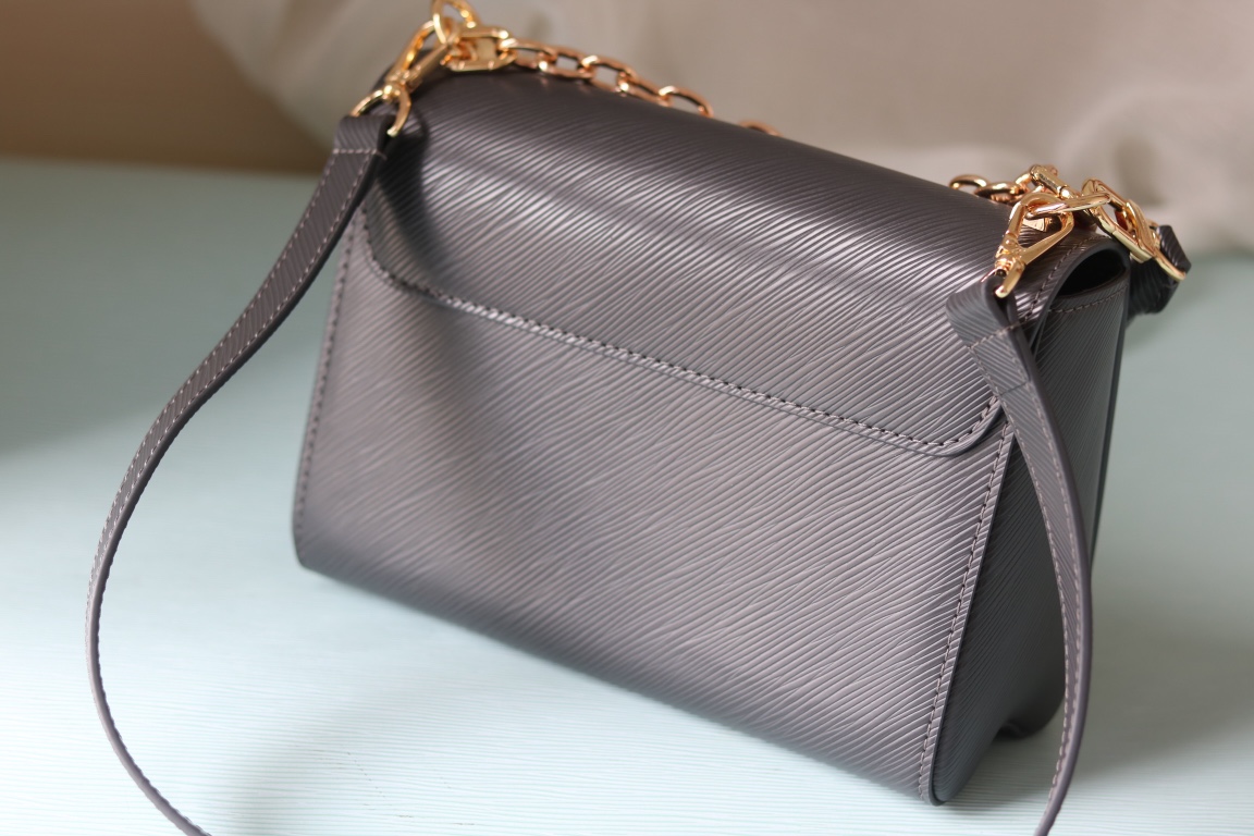 LV高仿女士手提包鏈條肩帶黑色金扣設計精品款｜歐美奢侈品精品推薦
