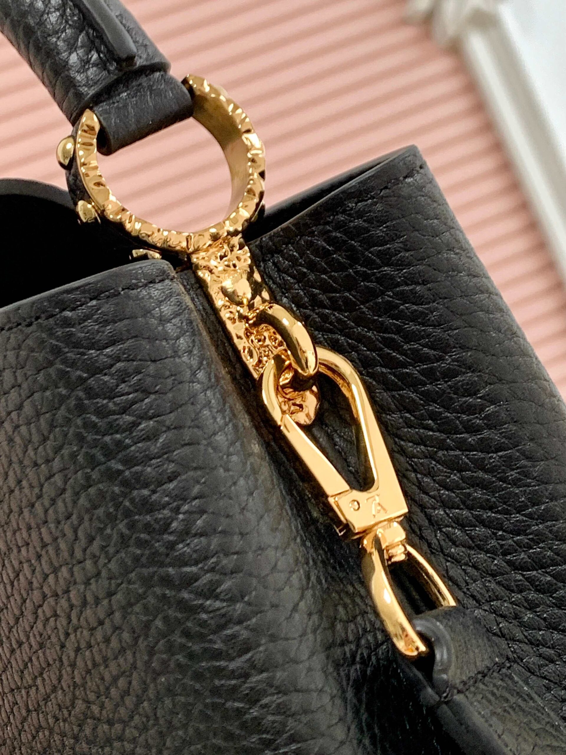 LV原單女士手提包黑色金扣晶鑽Logo精品百搭款｜歐美奢侈品精品推薦