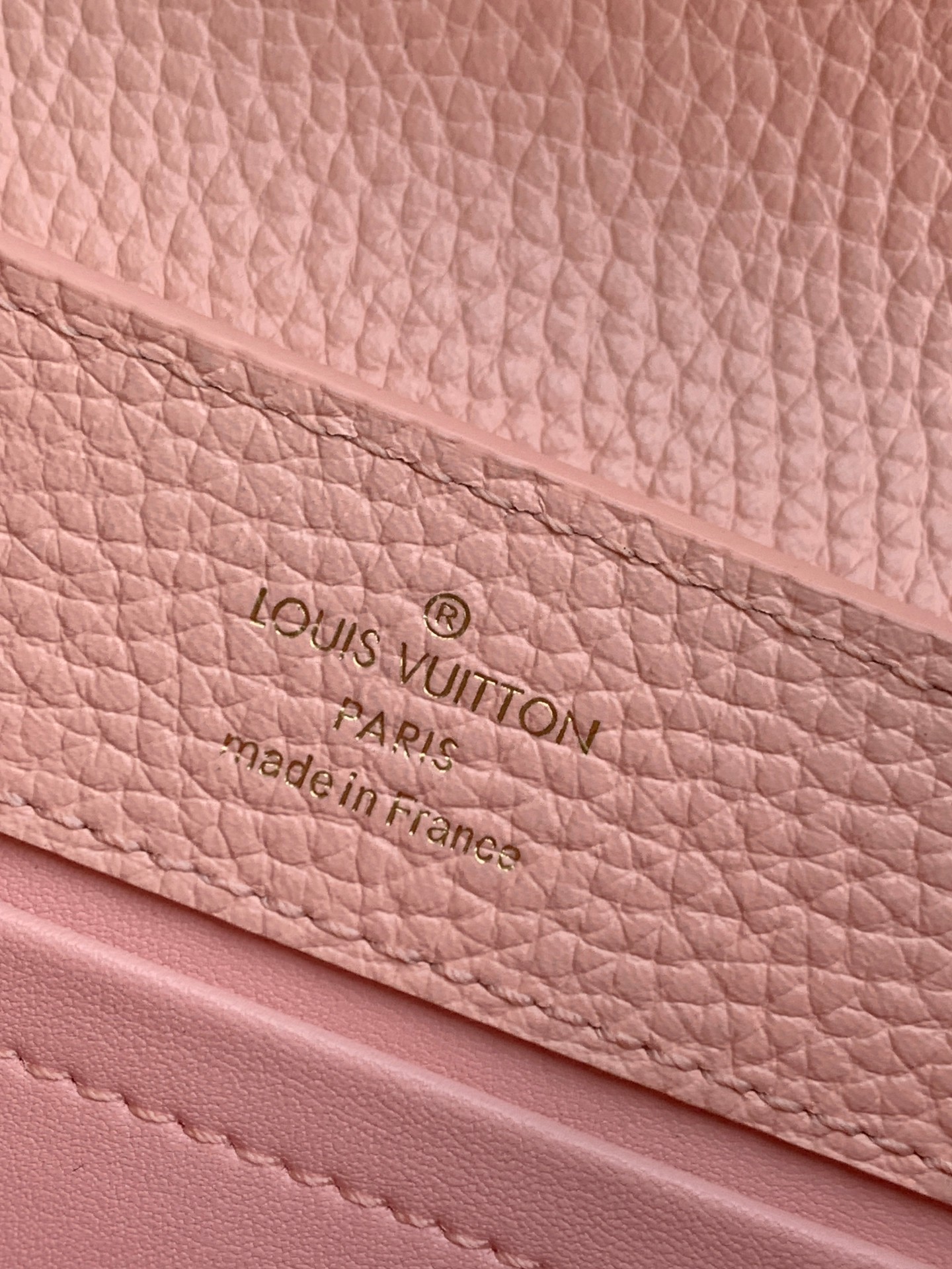 LV A貨女士手提包粉色晶鑽Logo設計輕奢百搭款|超A仿原單精品圖片 7 LV A貨女士手提包粉色晶鑽Logo設計輕奢百搭款|歐美奢侈品精品推薦