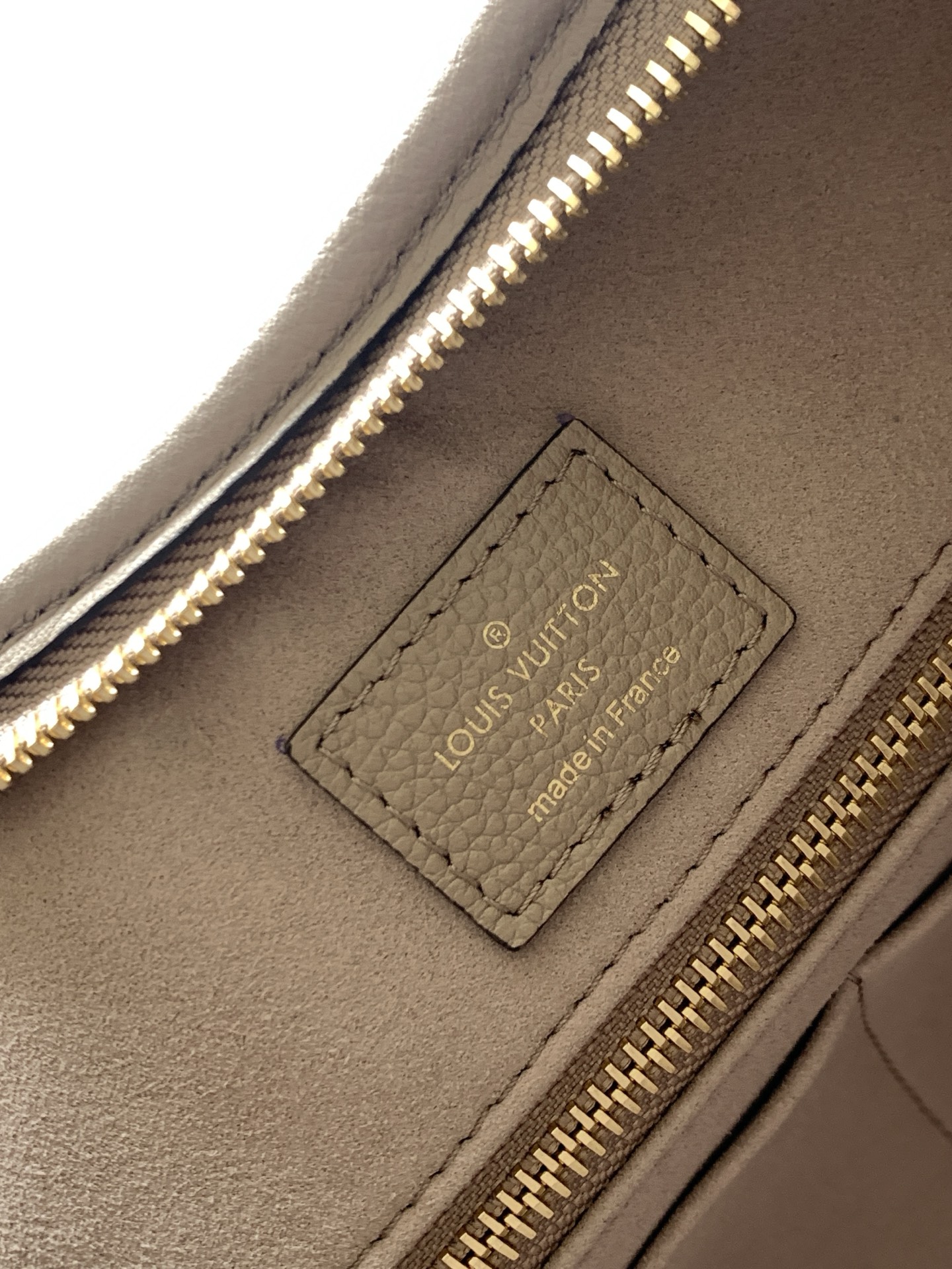 LV A貨女士手提包大象灰壓紋Monogram百搭實用款｜歐美奢侈品精品推薦