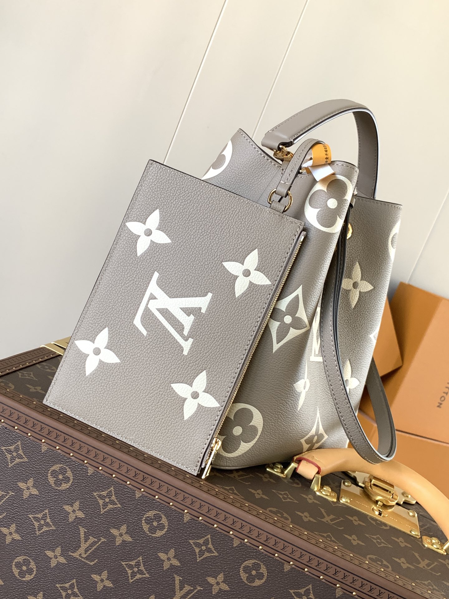 LV一比一女士水桶包灰色Monogram多功能手提斜背款｜歐美奢侈品精品推薦