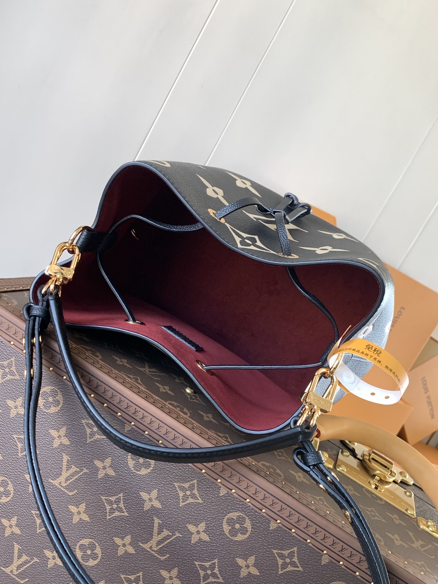 LV原單女士水桶包黑色Monogram帆布大圖案百搭款｜歐美奢侈品精品推薦