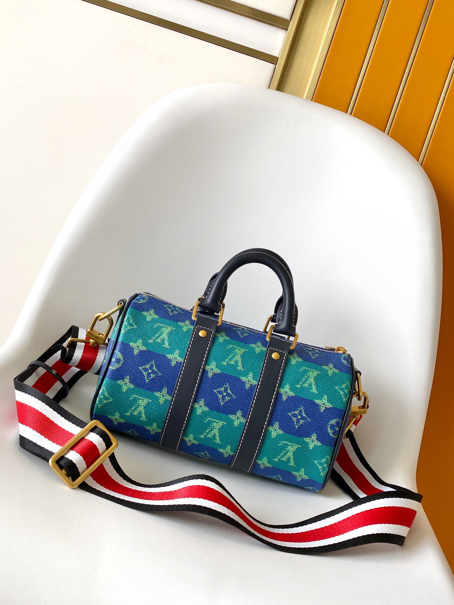 LV A貨 綠藍撞色波士頓包 條紋肩帶 年輕百搭｜歐美奢侈品精品推薦