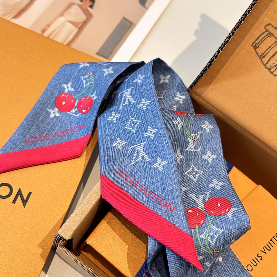 LV 高仿絲巾Twilly櫻桃丹寧印花百搭小方巾｜歐美奢侈品精品推薦