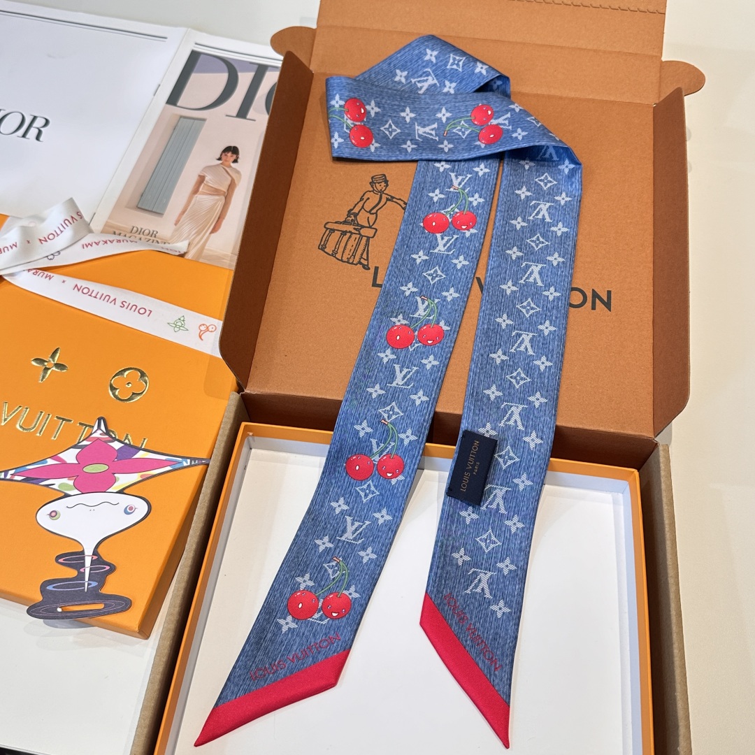 LV 高仿絲巾Twilly櫻桃丹寧印花百搭小方巾｜歐美奢侈品精品推薦