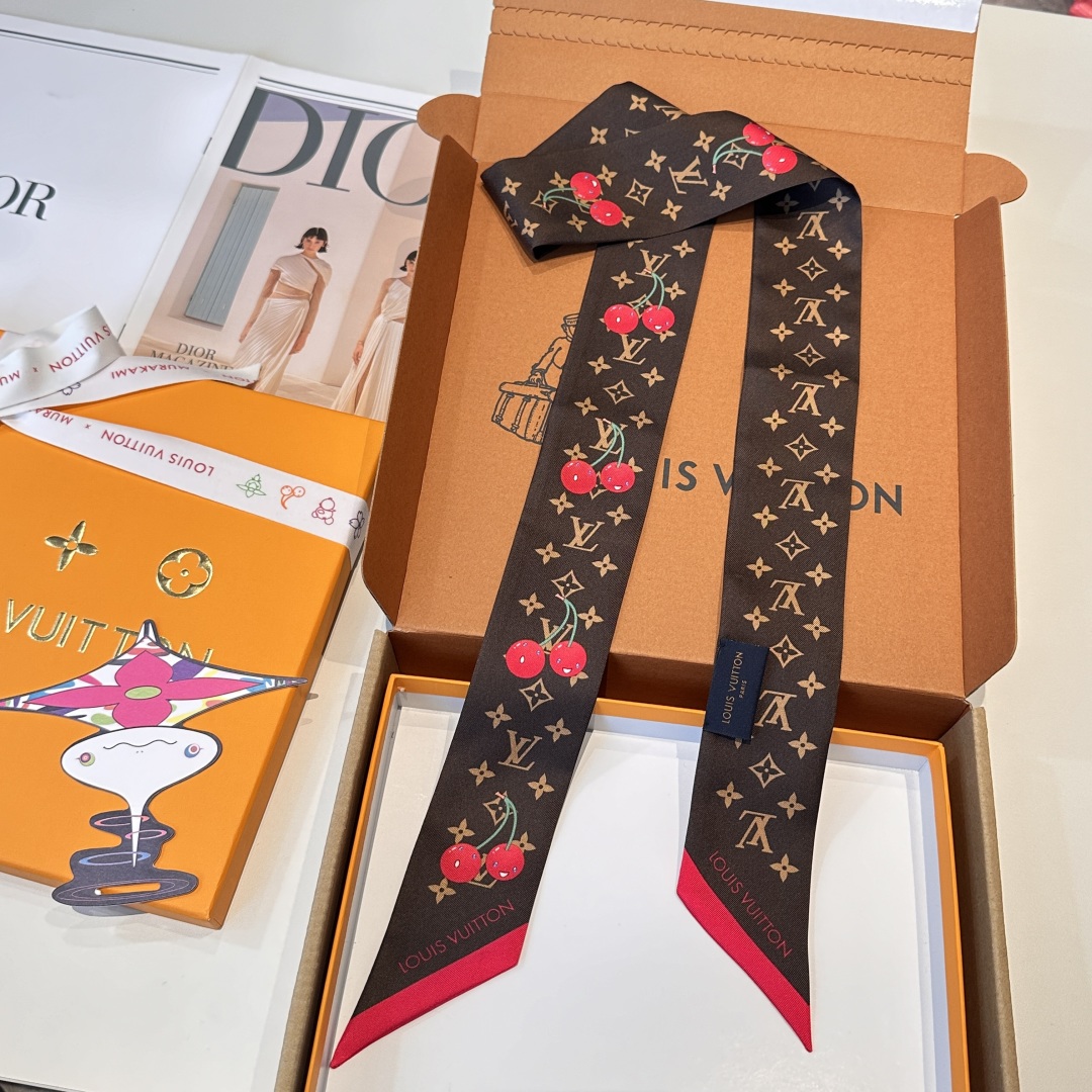LV 高仿Twilly絲巾櫻桃印花深咖啡百搭小方巾｜歐美奢侈品精品推薦