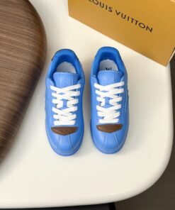 LV一比一淺藍色皮革男女款球鞋簡約百搭舒適設計