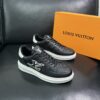 LV 原單棋盤格黑色運動鞋 男士時尚百搭板鞋｜歐美奢侈品精品推薦