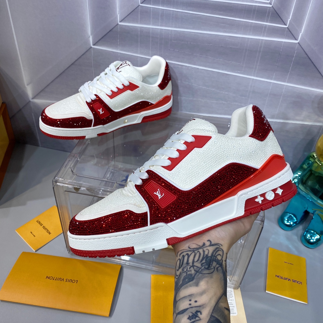 LV 精品仿製 Trainer 紅白運動鞋鑽飾時尚款｜歐美奢侈品精品推薦