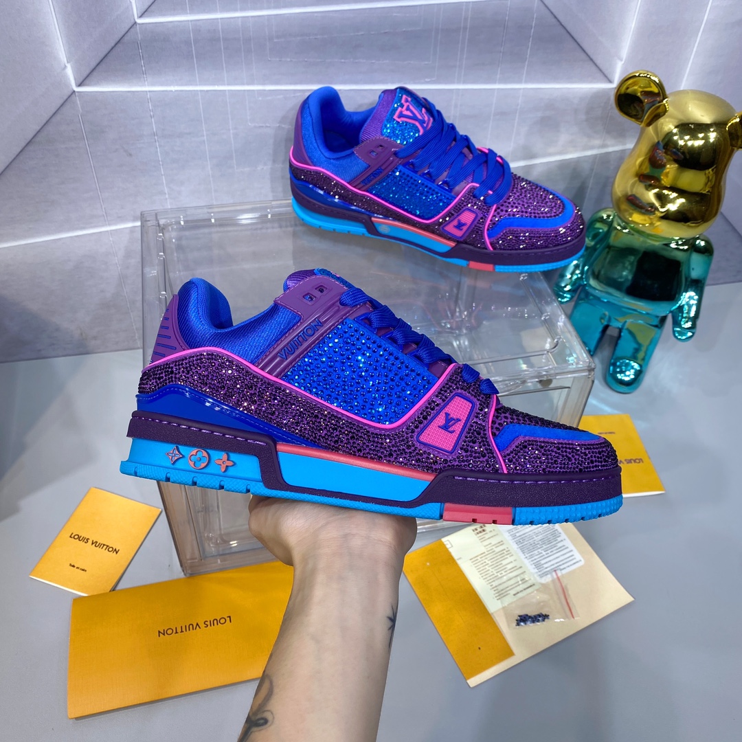 LV A貨 Trainer 紫藍粉撞色運動鞋潮流設計｜歐美奢侈品精品推薦