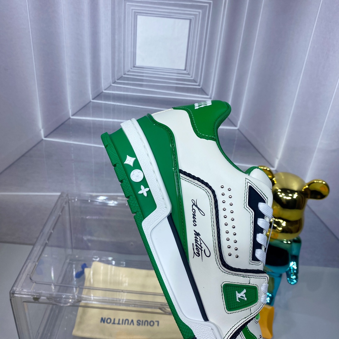 LV 原單 Trainer 綠白配色運動鞋｜歐美奢侈品精品推薦