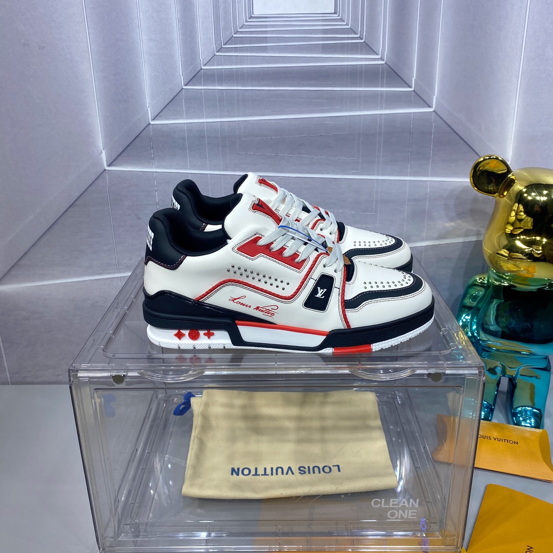 LV 高仿 Trainer 白黑紅拼色運動鞋 潮流百搭款｜歐美奢侈品精品推薦
