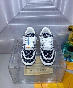 LV A貨 Trainer 黑白滿版Monogram運動鞋 潮流街頭款