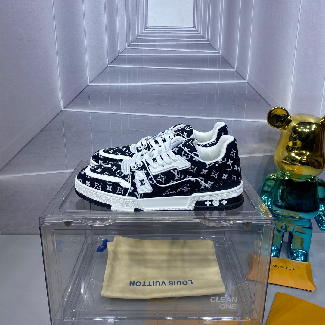 LV A貨 Trainer 黑白滿版Monogram運動鞋 潮流街頭款｜歐美奢侈品精品推薦