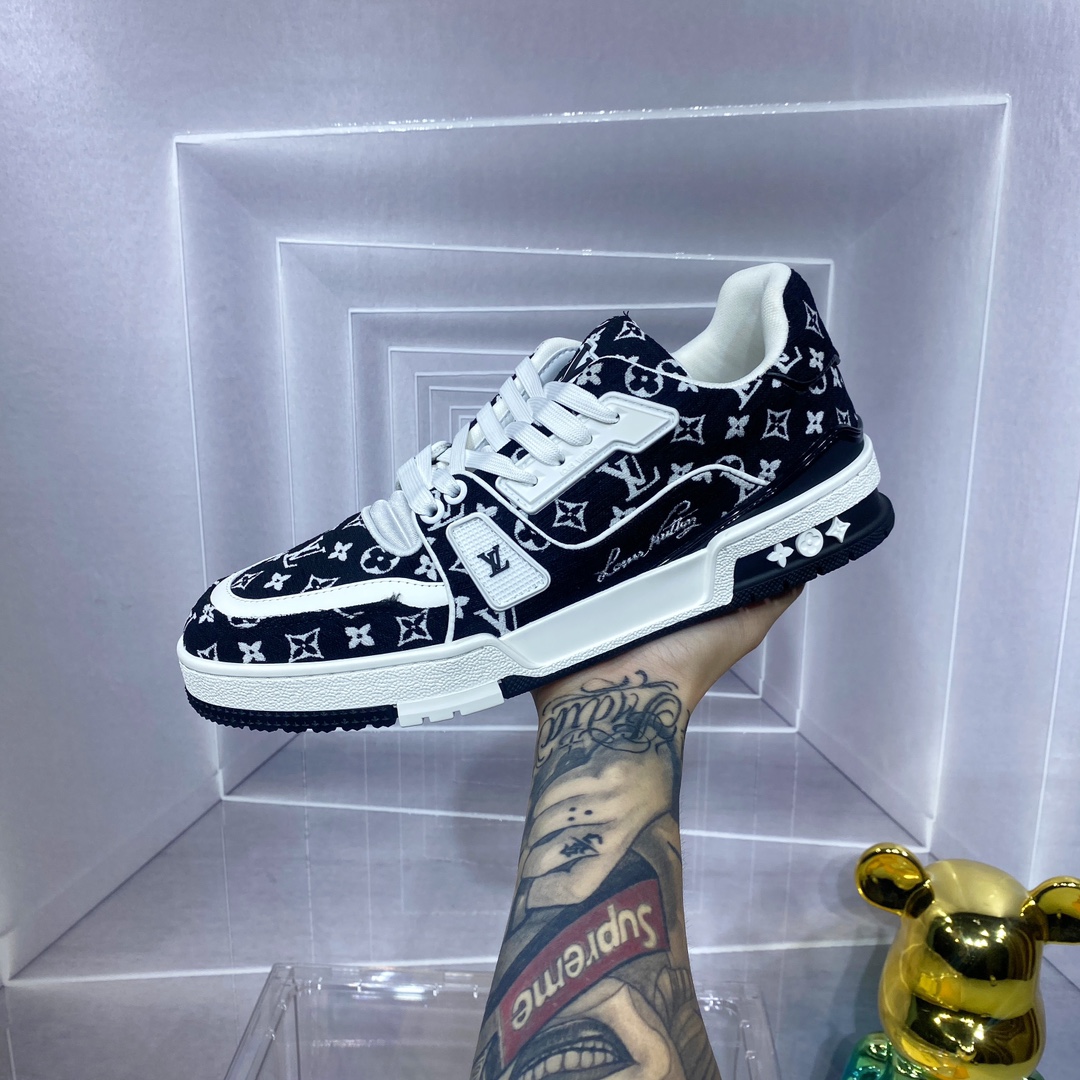 LV A貨 Trainer 黑白滿版Monogram運動鞋 潮流街頭款｜歐美奢侈品精品推薦