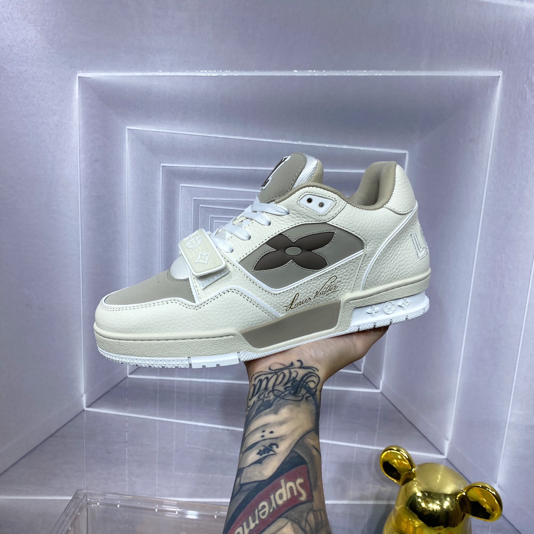 LV 精品仿製 Trainer 米白灰魔鬼氈運動鞋 簡約百搭款｜歐美奢侈品精品推薦
