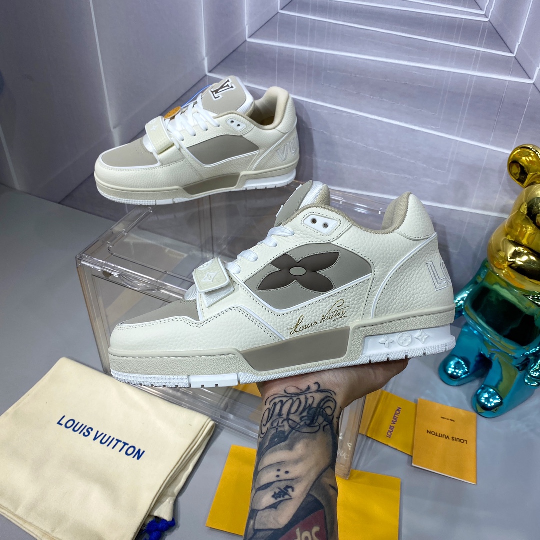 LV 精品仿製 Trainer 米白灰魔鬼氈運動鞋 簡約百搭款｜歐美奢侈品精品推薦