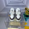 LV A貨 Trainer 白棕格紋拼接運動鞋 復古時尚款｜歐美奢侈品精品推薦