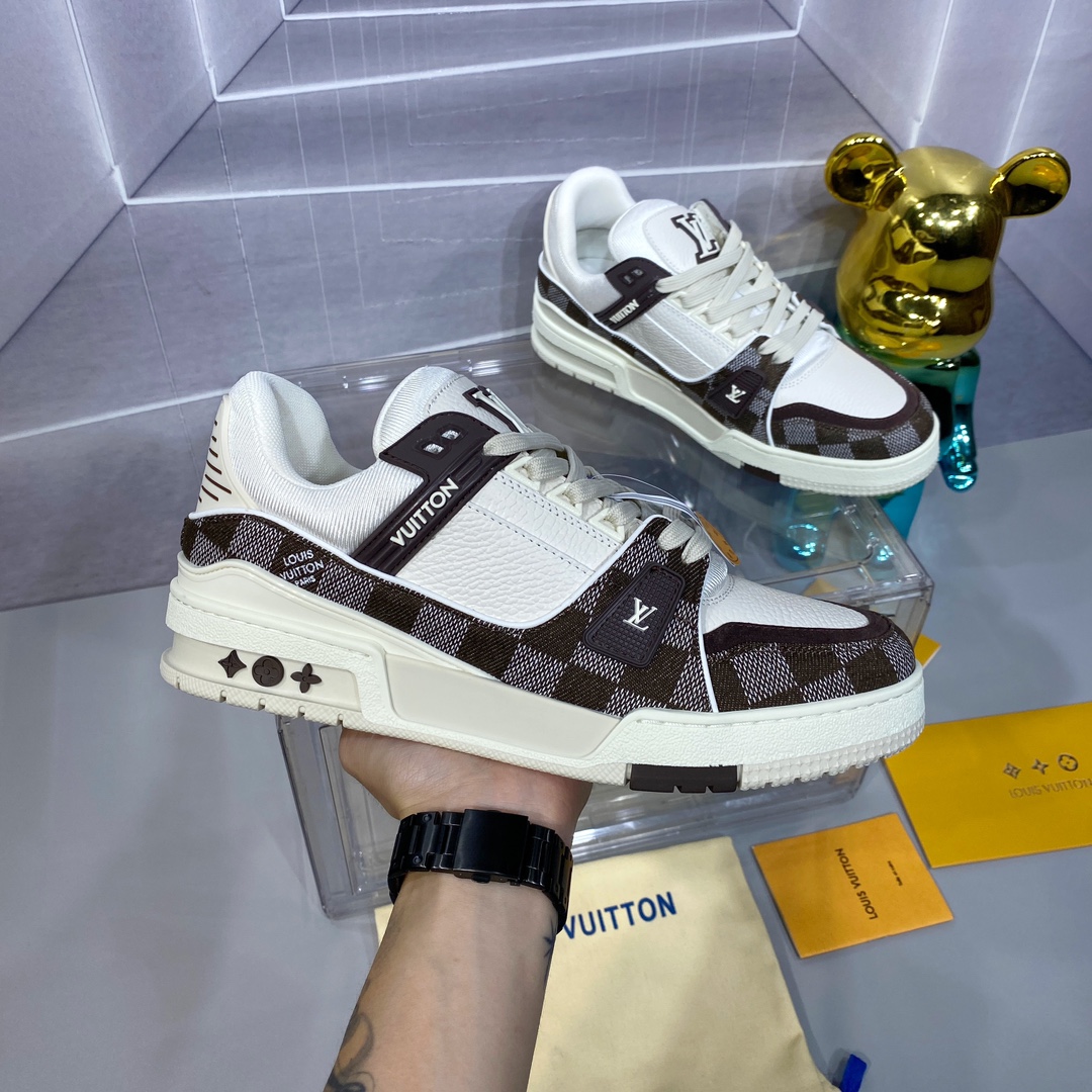 LV A貨 Trainer 白棕格紋拼接運動鞋 復古時尚款｜歐美奢侈品精品推薦