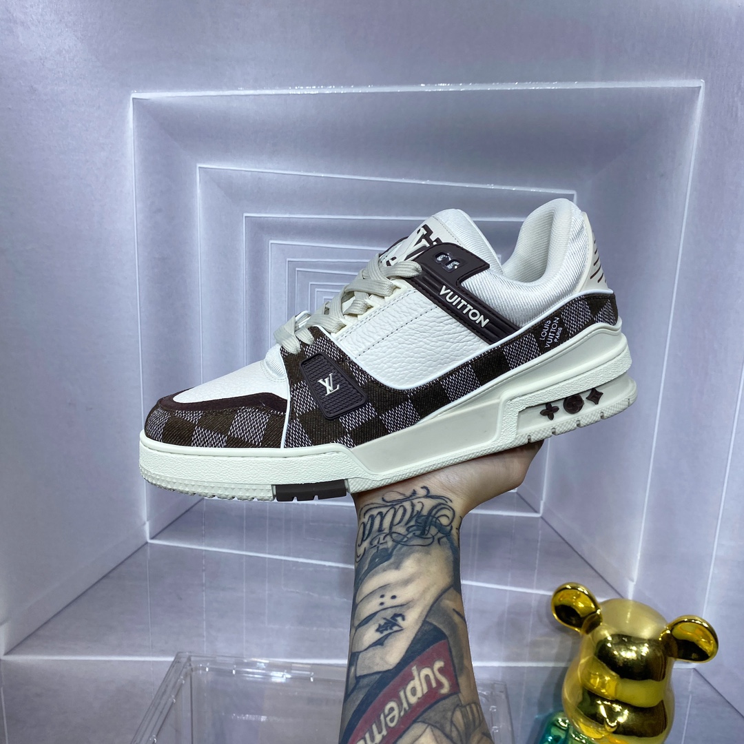 LV A貨 Trainer 白棕格紋拼接運動鞋 復古時尚款｜歐美奢侈品精品推薦