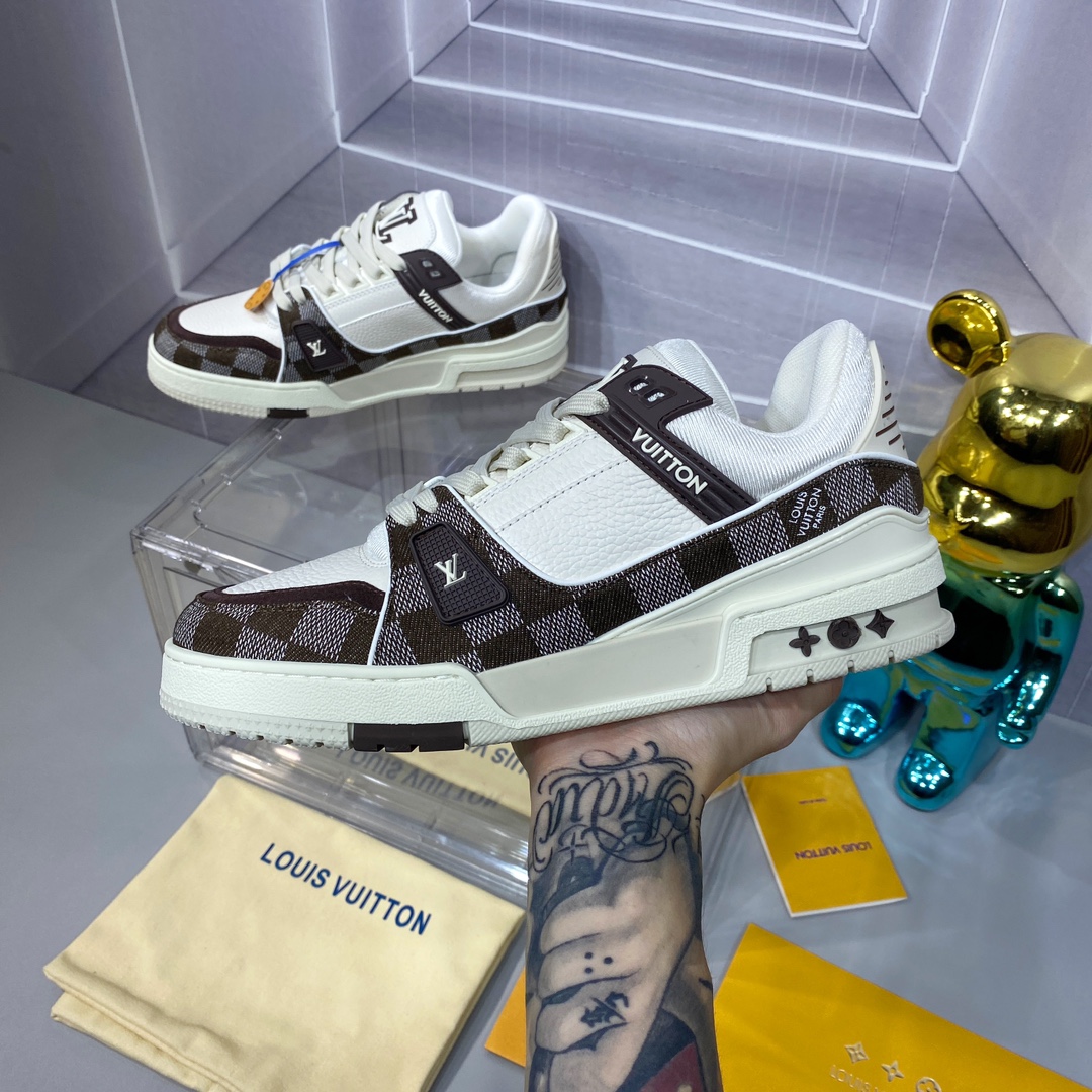 LV A貨 Trainer 白棕格紋拼接運動鞋 復古時尚款｜歐美奢侈品精品推薦