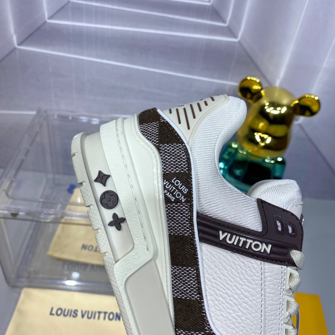 LV A貨 Trainer 白棕格紋拼接運動鞋 復古時尚款｜歐美奢侈品精品推薦