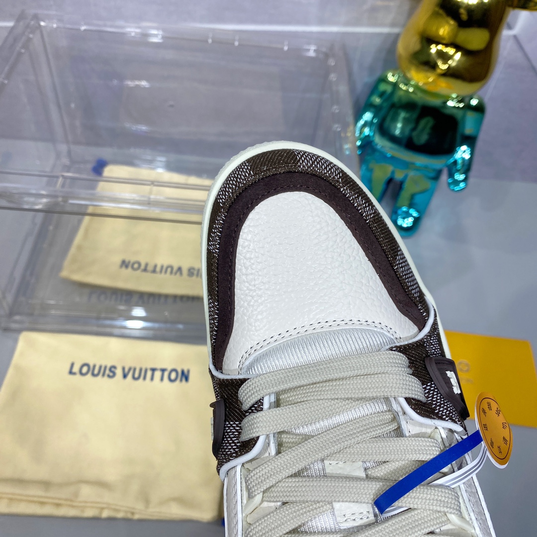LV A貨 Trainer 白棕格紋拼接運動鞋 復古時尚款｜歐美奢侈品精品推薦